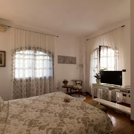 Ca'stello23 Bed & Breakfast